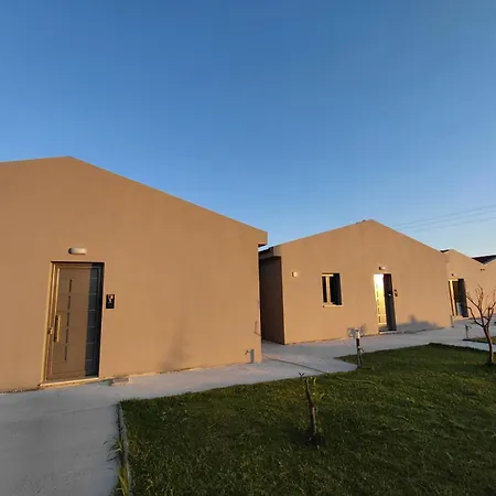 Vallianos D Vila *